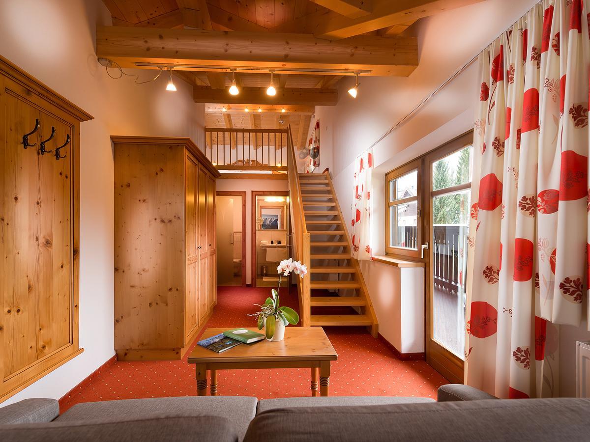 Hotel Quehenberger Maishofen Εξωτερικό φωτογραφία
